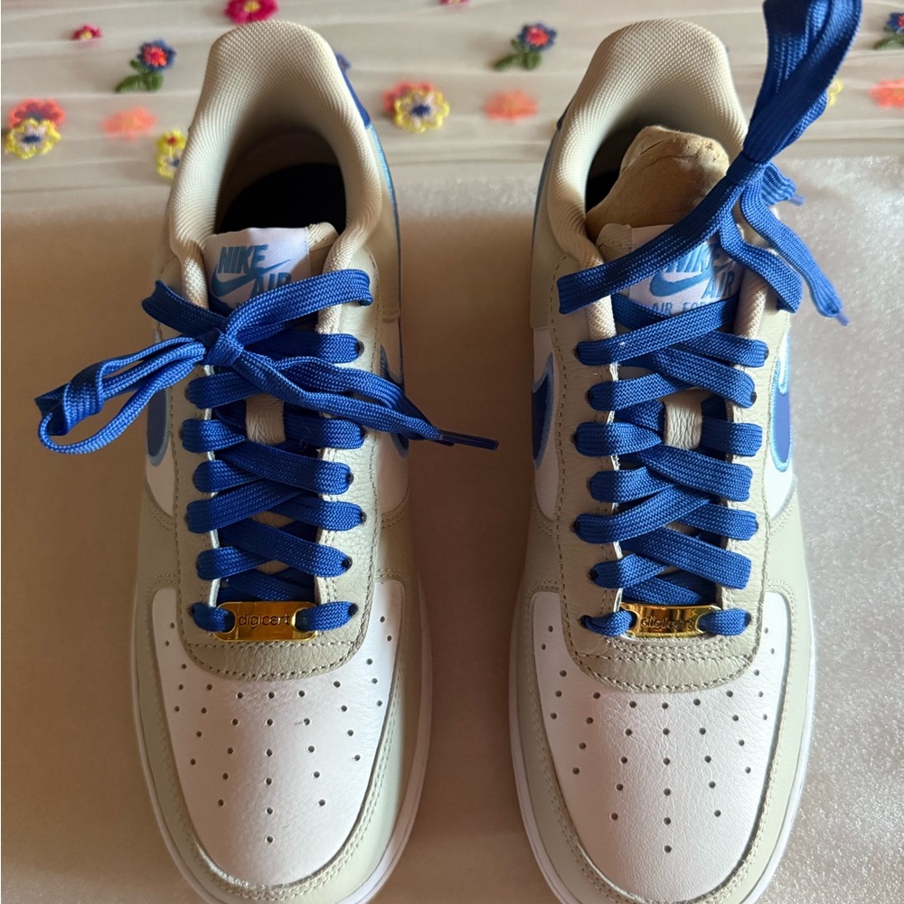 Nike Air Force 1 Shoes White, Cream and Blue. Men’s size 7.5